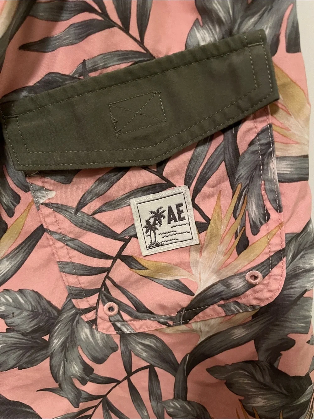 AMERICAN EAGLE Men’s Tropical Print Elastic Waist Swim Suit